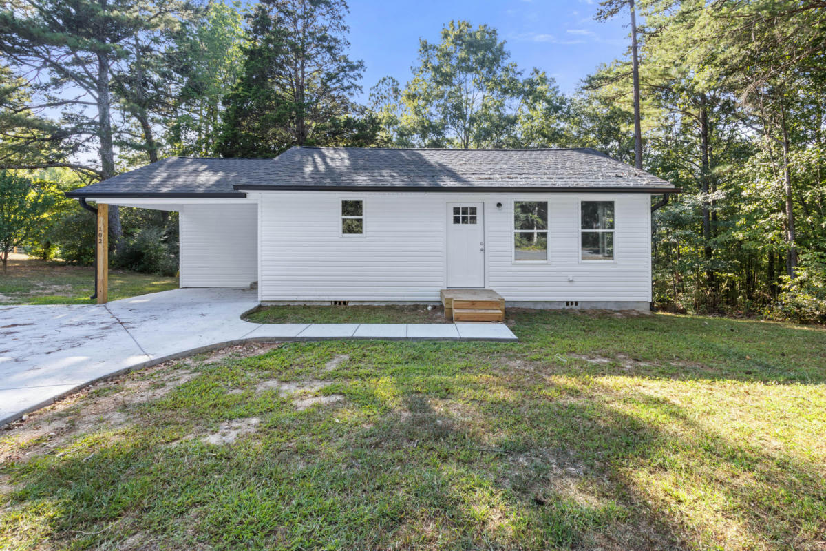 102 S FLORA ST, LAFAYETTE, GA 30728, photo 1 of 25